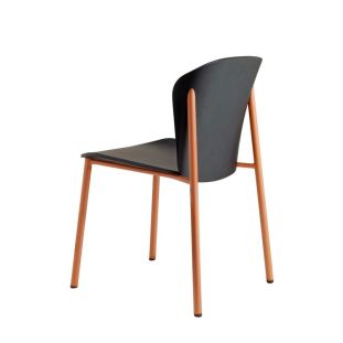Finn chair