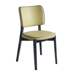  Daisy chairs