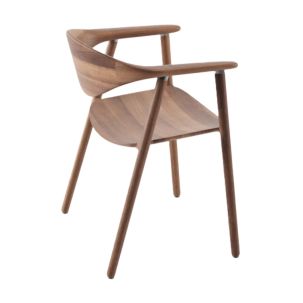 Naru chair