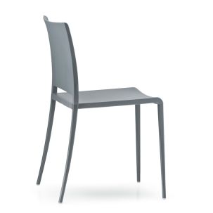 Mya 700 chair