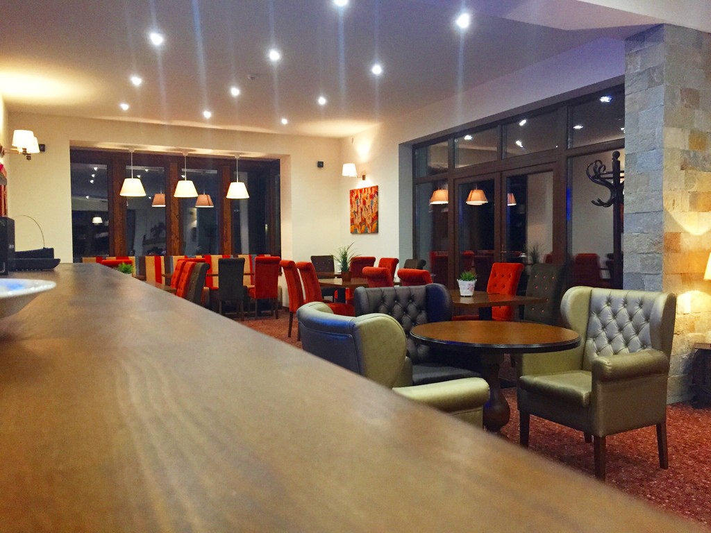 Bar-Restaurant-1