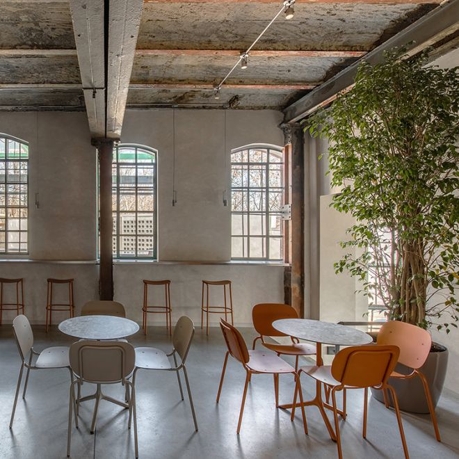 3 amenajări HoReCa realizate de Trend Furniture cu mobilier S·CAB