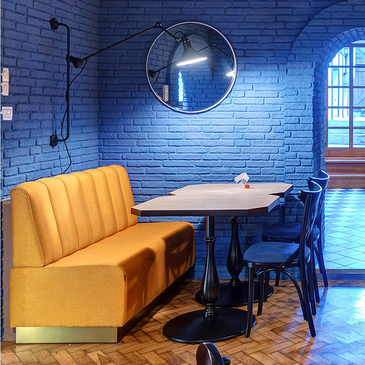 upholstered-banquettes-restaurant-custom-cluj